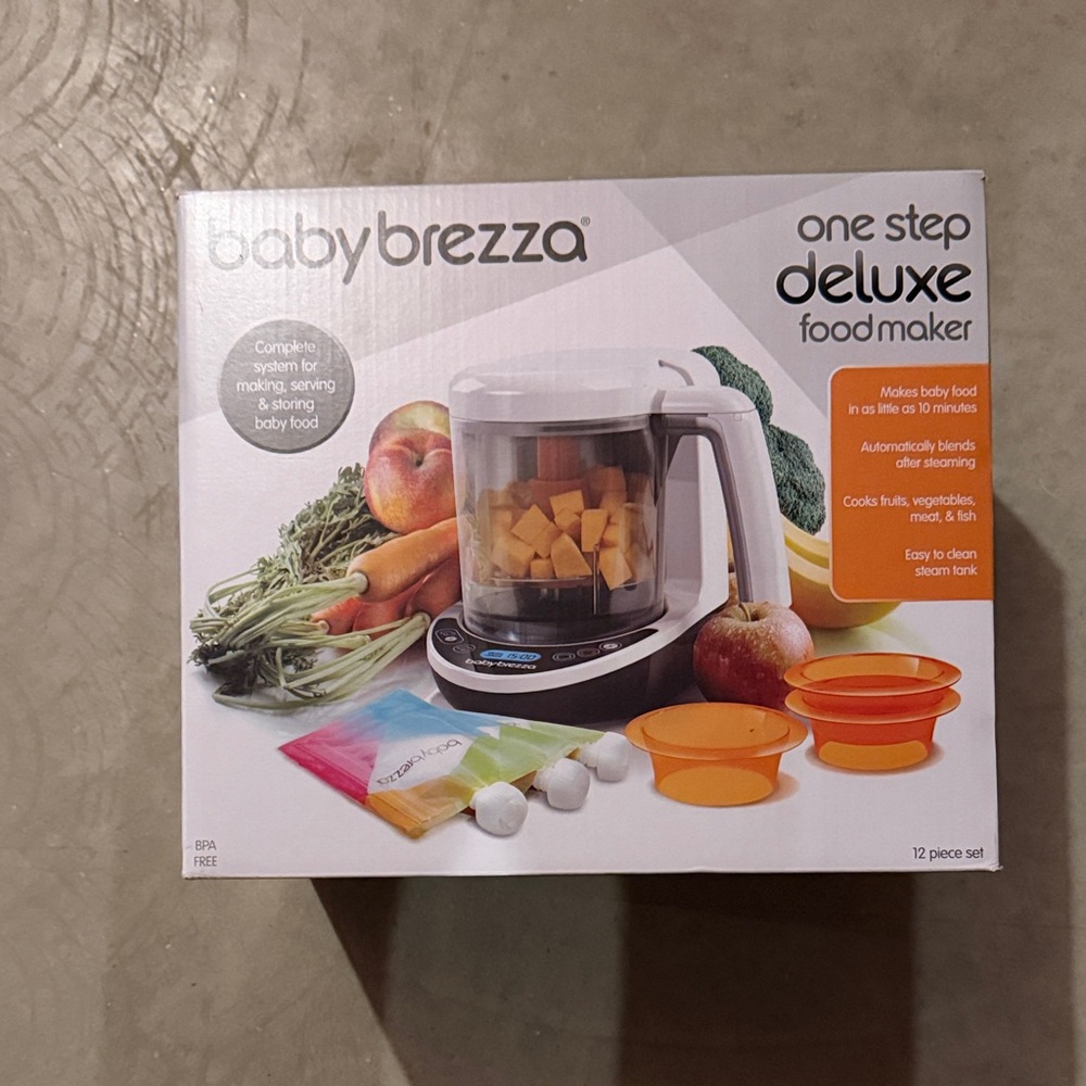 Baby Brezza One Step Deluxe Food Maker - brand new